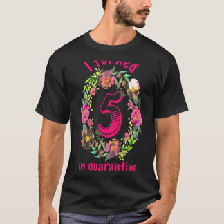 Kinder ik werd 5 in quarantaine 5e verjaardag Kind T-shirt