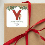 Kinder Initiaal Y Christmas Vierkante Sticker<br><div class="desc">Geef deze kerst het geschenk van gepersonaliseerde charme! Onze monogram stickers,  met de elf van de Kerstman die zich achter de letter Y verstopt,  zijn een unieke en doordachte manier om je liefde te shows. Personaliseer met een naam,  jaar en een hartelijke groet. Laat uw kerstcadeaus opvallen!</div>