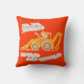 Kinder jongen graaft oranje en gele kussen (Achterkant)