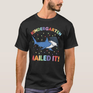 Kinder Kinder kleuterschool genageld het hamerhaai T-shirt