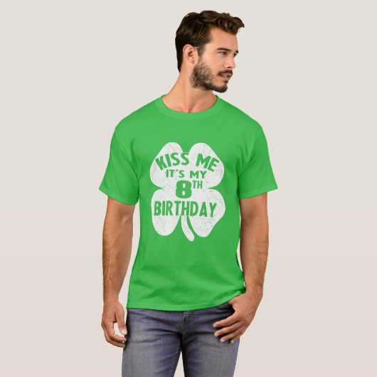 Kinder Kiss me Het is mijn 8e verjaardag St Patric T-shirt (Voorkant volledig)