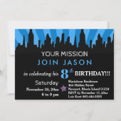 *~* Kinder kleurrijke SUPERHEROS Bold Birthday Par Kaart (Achterkant)