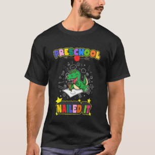 Kinder kleuterschool genageld het kleuterschool Pr T-shirt