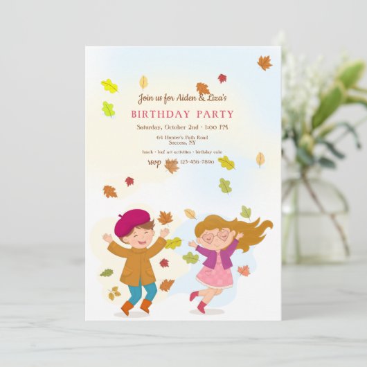 Kinder Leaf Play verjaardagsfeestje Kaart (Staand voorkant)