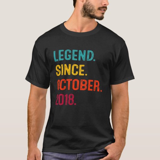 Kinder legende sinds oktober 2018 4e verjaardag 4 t-shirt (Voorkant)