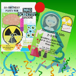Kinder Mad Scientist Science Lab Verjaardagsuitnod Kaart<br><div class="desc">Meisjes die houden van wetenschap, laboratoria, experimenten, proefbuisjes en verjaardagsfeestjes zullen deze gekke wetenschapper thema verjaardagsuitnodiging als de start van haar wetenschap thema verjaardagsviering! Beschikt over een meisje wetenschapper op de rug in witte labjas en bril, vergrootglas, microscoop, testbuizen, bekers, potten hersenen en oogbollen, en gebieden die u gemakkelijk kunt...</div>