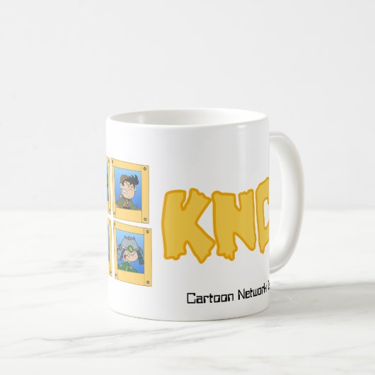 Kinder Mok van de Next Door Operatives (Voorkant rechts)