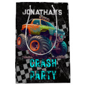 Kinder Monster Truck Rally Verjaardagsfeest Medium Cadeauzakje (Voorkant)