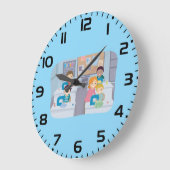 Kinder naaiklasse plezier knutselen en leren grote klok (Hoek)