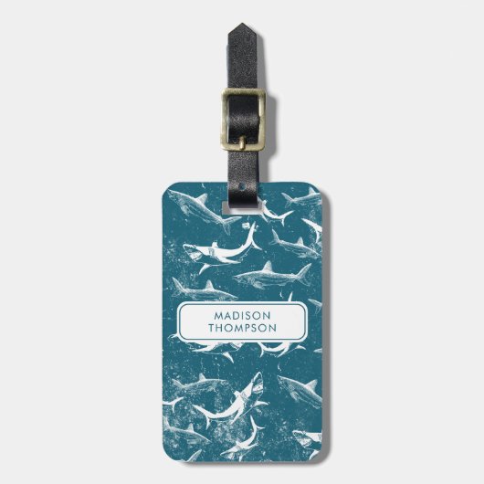 Kinder naam aangepast blauw haaienpatroon bagagelabel (Voorkant verticaal)