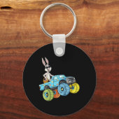 Kinder Paaskonijn Rijden Monster Truck Fun Boys G Sleutelhanger (Achterkant)