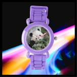 Kinder reuzenpanda, Paarse bandpols Horloge<br><div class="desc">Het gezicht van dit kinder schattige panda horloge is mijn originele foto genomen in Chengdu, China. Het is een schattige reuzenpanda die bamboe eet. Wat een geweldig kerst- of verjaardagscadeau voor een kind dat van panda's houdt! Het kan worden gepersonaliseerd met de naam van het kind, bijvoorbeeld tekst kan worden...</div>