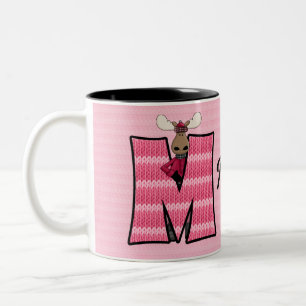 Kinder roze monogram letter M en naam Tweekleurige Koffiemok