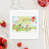 Kinder spelen in een parkpapier servetten