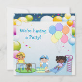 Kinder spellen in afspeelpartij nodigt uit kaart (Achterkant)