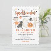 Kinder Spooktaculaire Halloween Birthday Party Kaart (Staand voorkant)