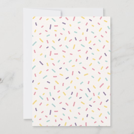 Kinder Sprinkles Bakken Verjaardagsfeestuitnodigin Kaart (Achterkant)