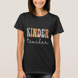 Kinder Teacher Retro Groovy Women Happy First Day T-shirt