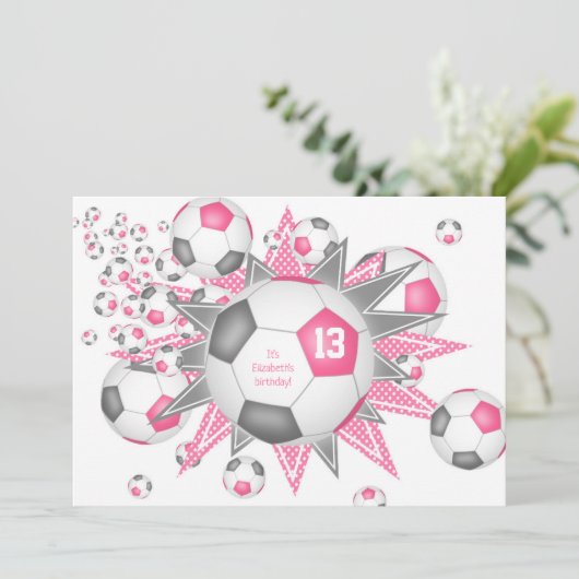 kinder verjaardag roze grijze voetbal blowout aankondiging (Staand voorkant)