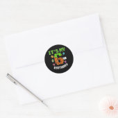 Kinder zijn mijn 6e verjaardag videogame Pixel Ver Ronde Sticker (Envelop)