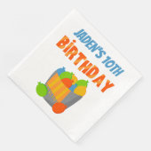 Kinder zomerdag in de waterballonpool servet (Hoek)