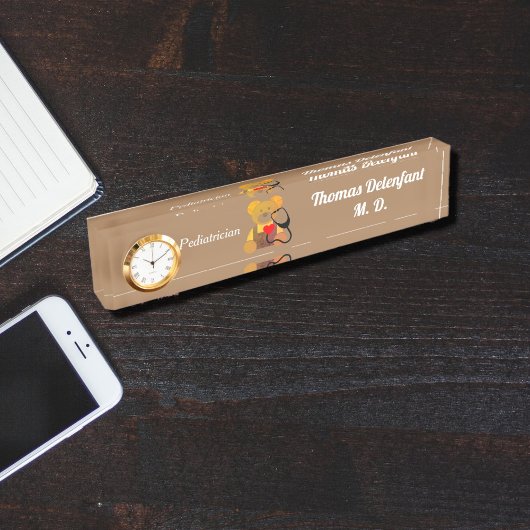 Kinderarts - oranje wervelkolom - stethoscoop naambordje