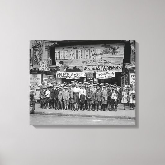 Kinderen bij de film, 1925 canvas afdruk (Voorkant)