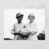 Kinderen bij het Huis van de Heuvel, de Briefkaart (Voorkant)