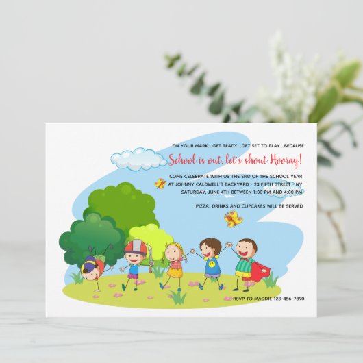 Kinderen bij Play Invitation Kaart (Staand voorkant)