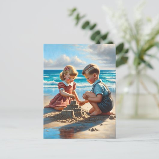 Kinderen Bouwen van een zandkasteel op het strand Briefkaart (Staand voorkant)