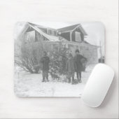 Kinderen buiten met kerstboom muismat (Met muis)