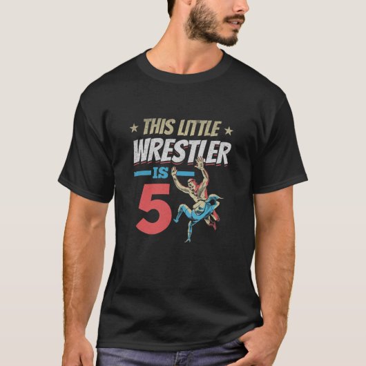 Kinderen Deze kleine worstelaar is 5 's ochtends T-shirt (Voorkant)