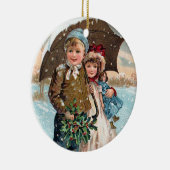 Kinderen die door de sneeuw lopen keramisch ornament (Rechts)