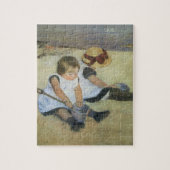 Kinderen die op de strand spelen door Mary Cassatt Legpuzzel (Verticaal)