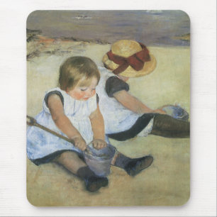 Kinderen die op de strand spelen door Mary Cassatt Muismat
