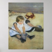 Kinderen die op de strand spelen door Mary Cassatt Poster (Voorkant)