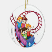 Kinderen die op een rollenbank rijden keramisch ornament (Links)