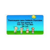 Kinderen die op zondag in de openlucht spelen etiket (Voorkant)