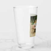 Kinderen die vanmiddag thee drinken in het park glas (Rechts)