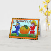 Kinderen en Grote Pompoen  Halloween Kaart (Gele Bloem)