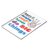 Kinderen helpen kleine handen grote dingen te doen notitieboek (Linkerzijde)