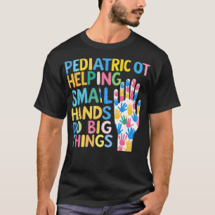 Kinderen helpen kleine handen grote dingen te doen t-shirt