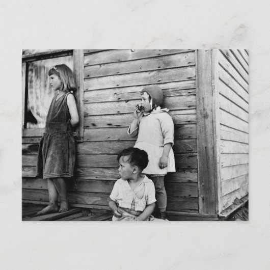 Kinderen in armoede: jaren dertig briefkaart (Voorkant)