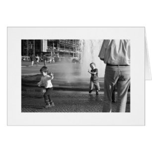 Kinderen in de Berlijnse fontein