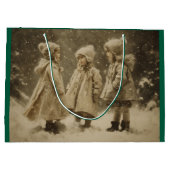 Kinderen in de winter groot cadeauzakje (Achterkant)