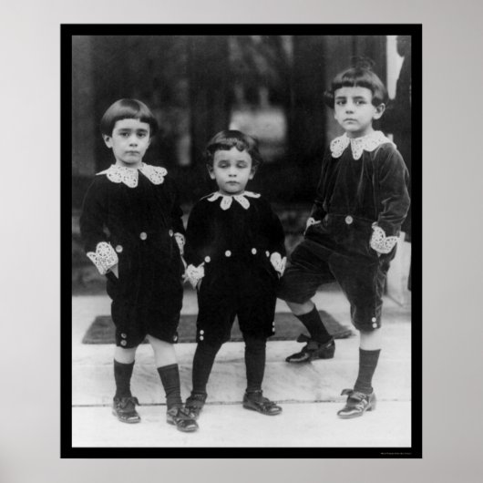 Kinderen in Little Lord Fauntleroy Suits 1914 Poster (Voorkant)