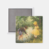  kinderen, jongens en meisjes die op Creek spelen Magneet (Voorkant / Achterkant)