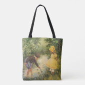  kinderen, jongens en meisjes die op Creek spelen Tote Bag (Achterkant)