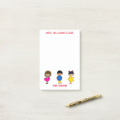 Kinderen met Kleurrijke Vormen Post-it® Notes (Op bureau)