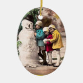 KINDEREN MET SNOWMAN KERAMISCH ORNAMENT (Voorkant)